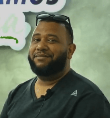  Robert Taveras